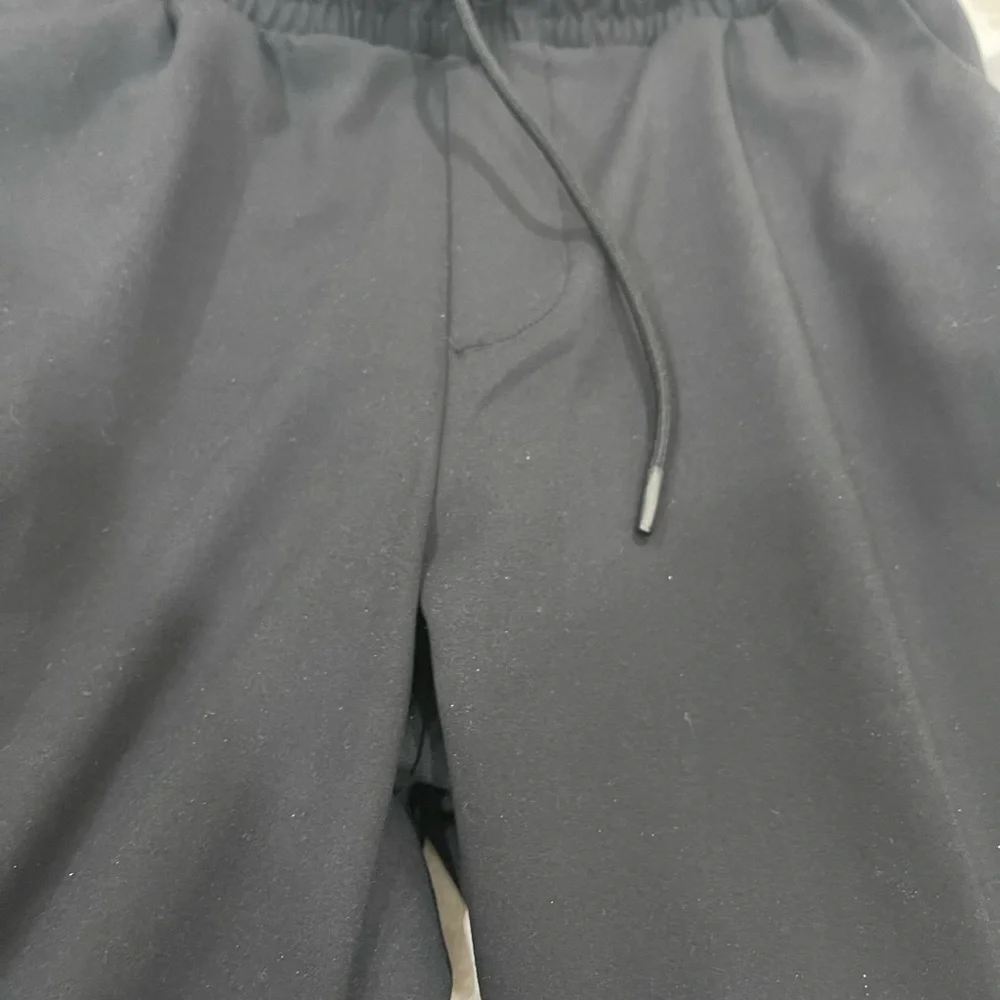 Bundle of 2 Old navy jogger very soft material black and gray - Picture 8 of 16